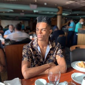 Meet your Posher, Jayden